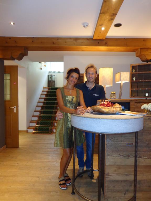 טוקס Hotel Burgschrofn מראה חיצוני תמונה