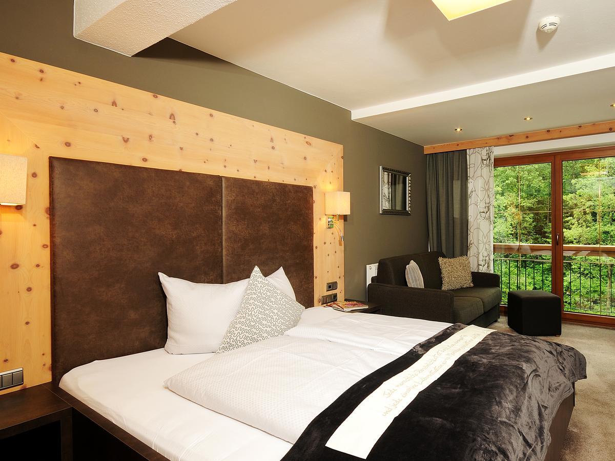 טוקס Hotel Burgschrofn מראה חיצוני תמונה